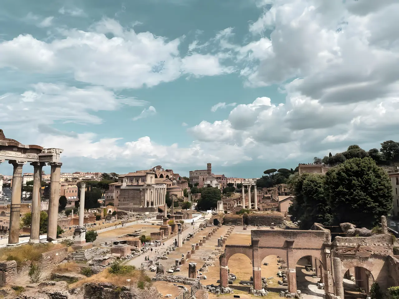 roman forum overview 3.avif