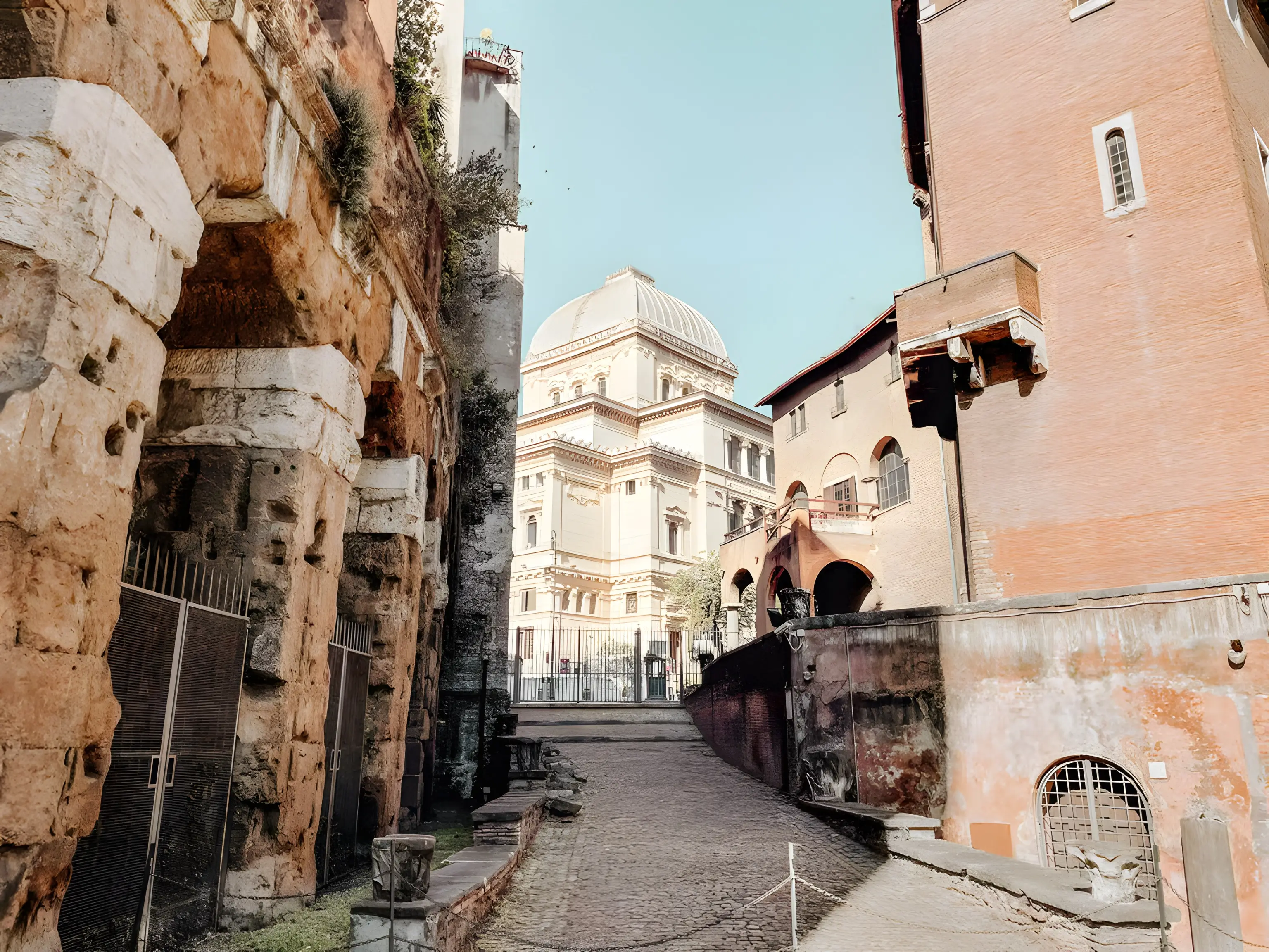 rome jewish ghetto 5.avif